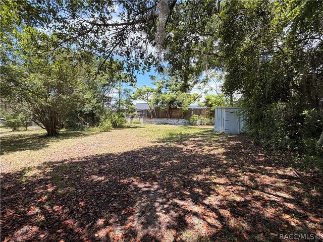 66 S Washington Street, Beverly Hills, FL 34465