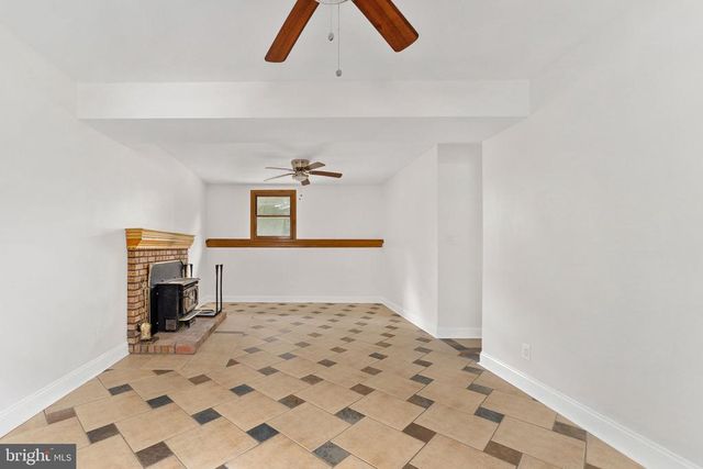 11902 PLANTATION DR, Spotsylvania, VA 22551