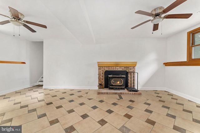 11902 PLANTATION DR, Spotsylvania, VA 22551