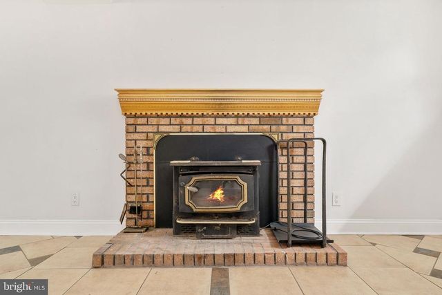 11902 PLANTATION DR, Spotsylvania, VA 22551