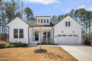 624 Long Lake Drive, Fuquay Varina, NC 27526