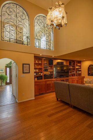13207 Pinehurst Avenue NE, Albuquerque, NM 87111