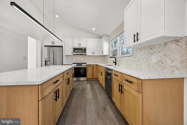 259 GLENN AVE, Lawrenceville, NJ 08648