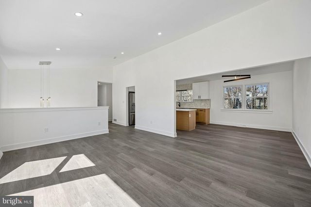 259 GLENN AVE, Lawrenceville, NJ 08648