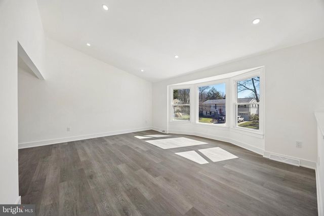 259 GLENN AVE, Lawrenceville, NJ 08648