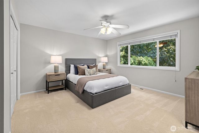 26555 SE 15th Street, Sammamish, WA 98075