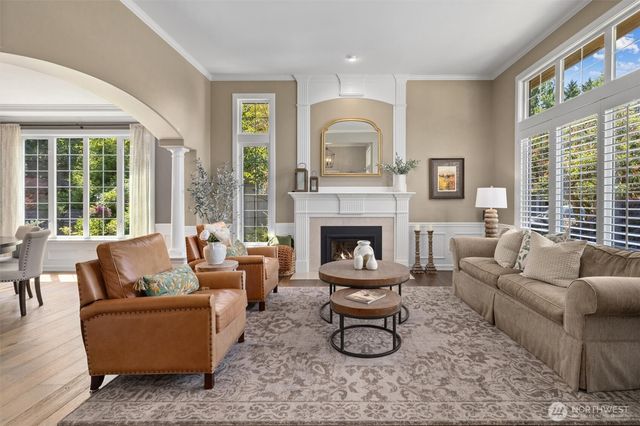26555 SE 15th Street, Sammamish, WA 98075