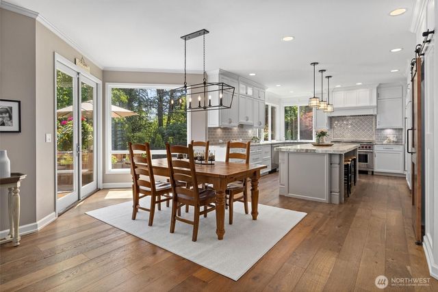 26555 SE 15th Street, Sammamish, WA 98075