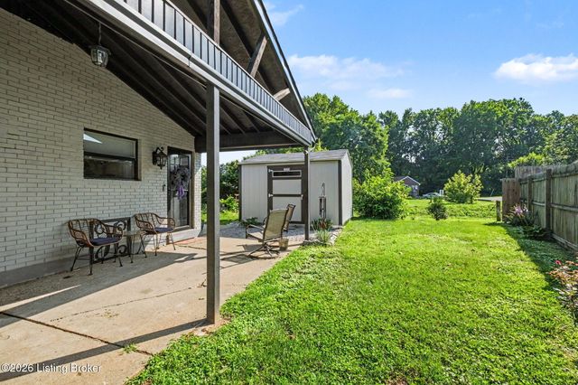 4819 Determine Ln, Louisville, KY 40216