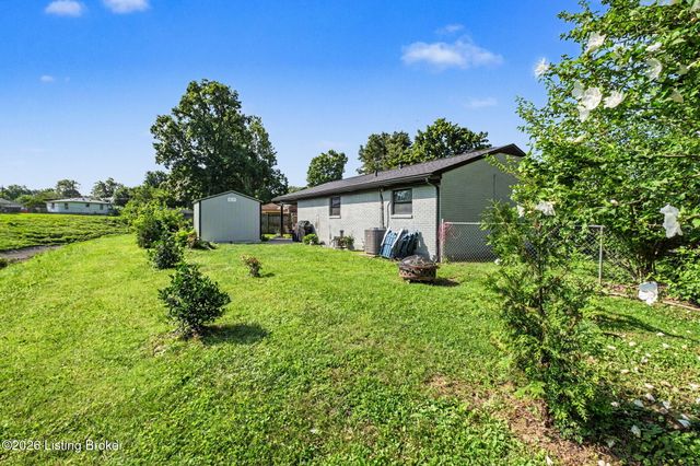 4819 Determine Ln, Louisville, KY 40216