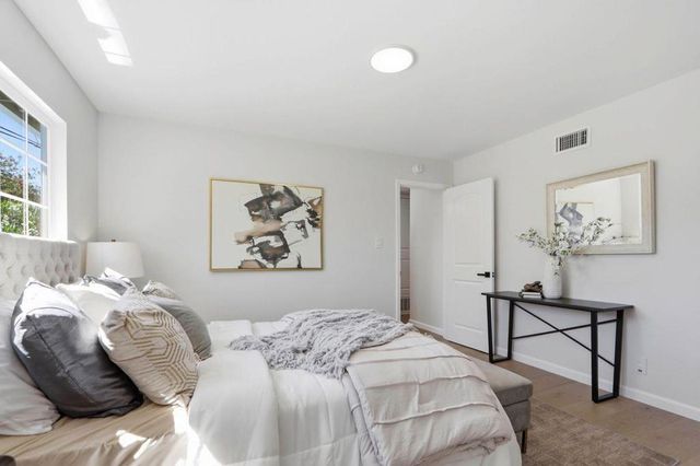 1616 Ark Street, San Mateo, CA 94403