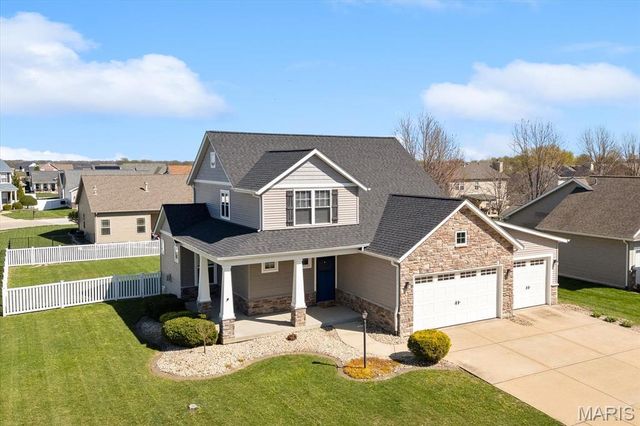 3151 Birmingham Drive, Glen Carbon, IL 62034