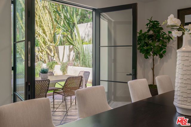 8171 Tianna Road, Los Angeles, CA 90046
