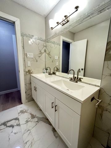 7501 April Lane, North Richland Hills, TX 76182