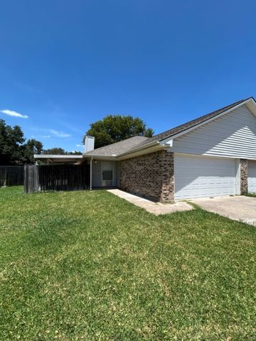 7501 April Lane, North Richland Hills, TX 76182