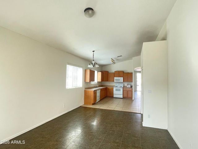 7213 S 56TH Lane, Laveen, AZ 85339