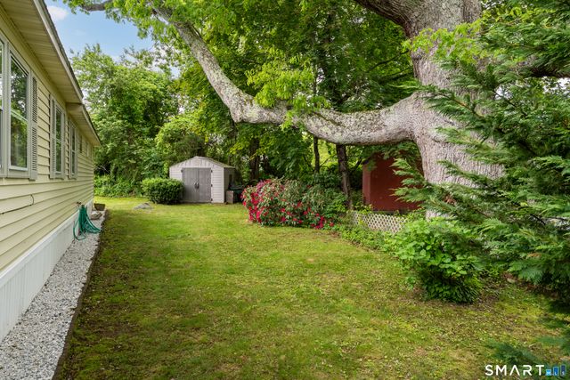 13 Green Acres Park Drive, Westbrook, CT 06498