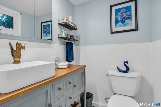 13 Green Acres Park Drive, Westbrook, CT 06498