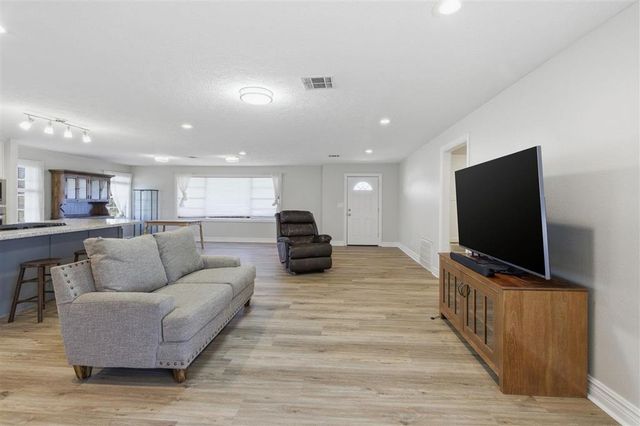 107 Ann Avenue, Sulphur, LA 70663