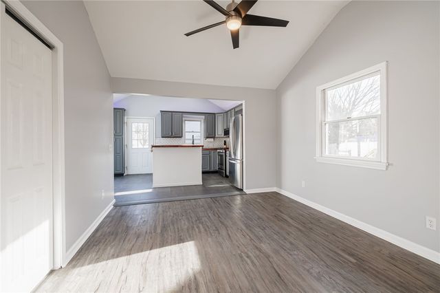 178 Ardella St, Gates, NY 14606