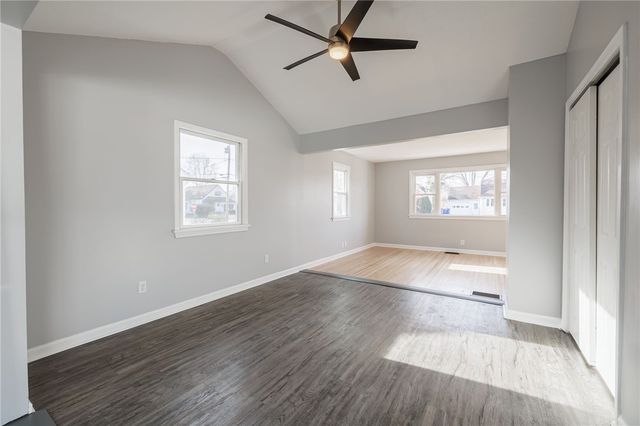 178 Ardella St, Gates, NY 14606