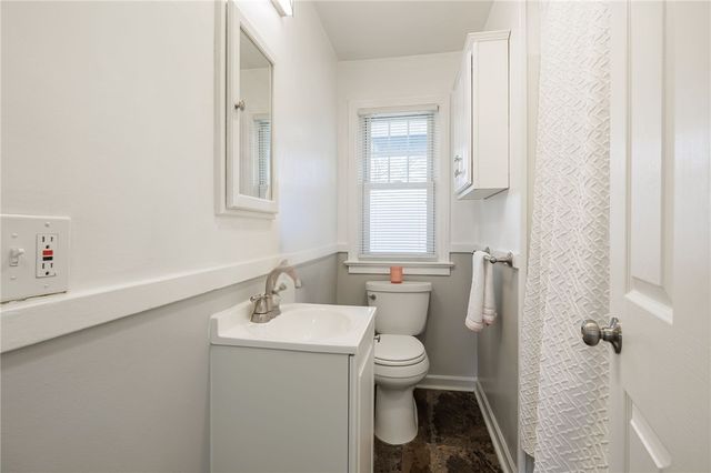 178 Ardella St, Gates, NY 14606