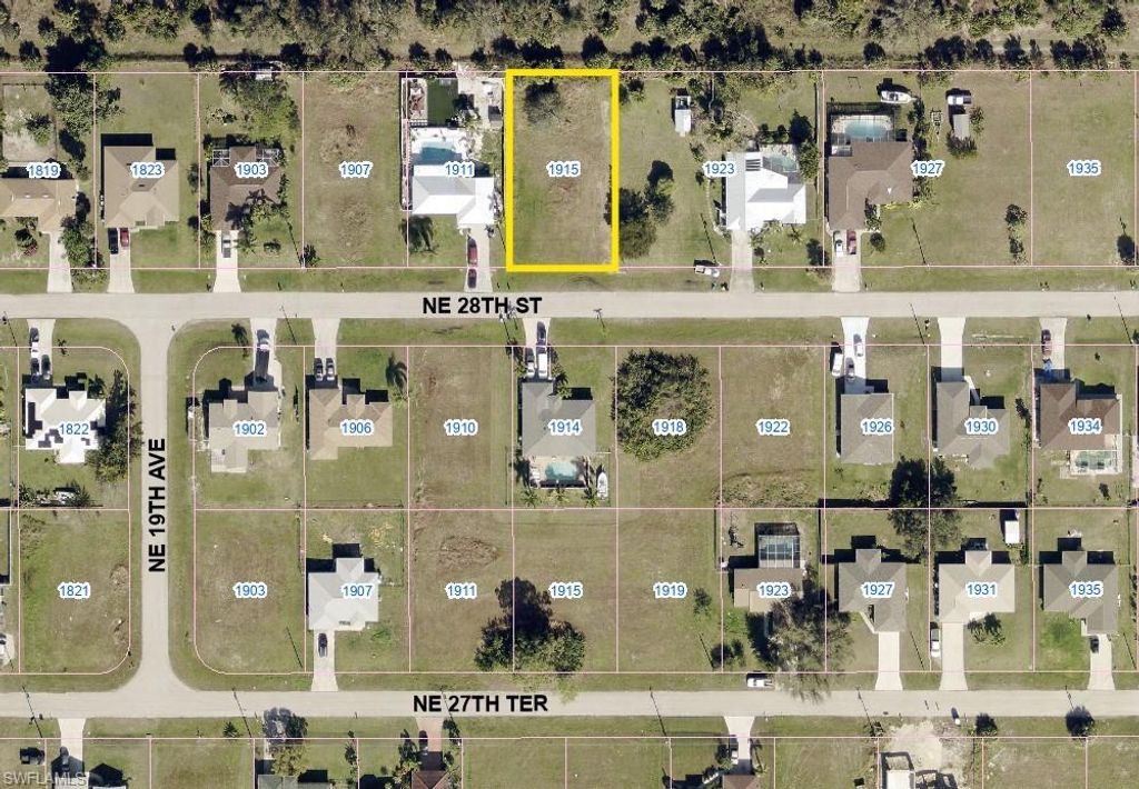 1915 NE 28th ST, CAPE CORAL, FL 33909 — exterior