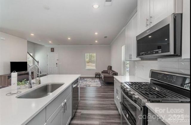 1304 Colgher Street, Charlotte, NC 28227