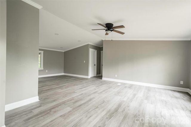 141 Knob Creek Drive, Lawndale, NC 28090