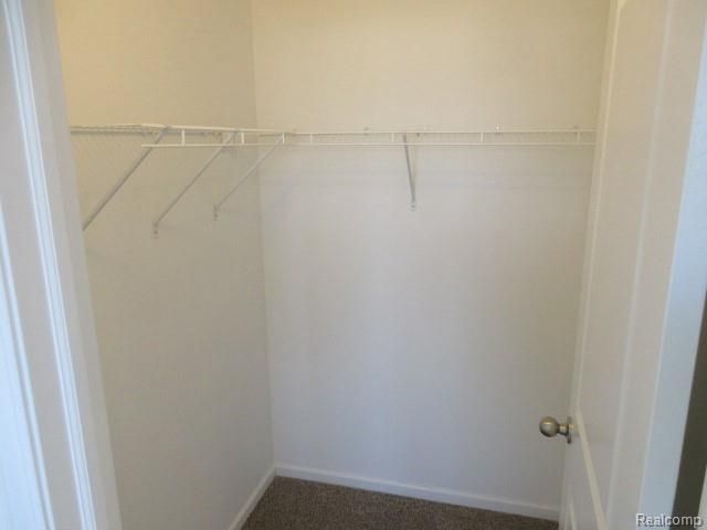 3143 Chambers, Wixom, MI 48393