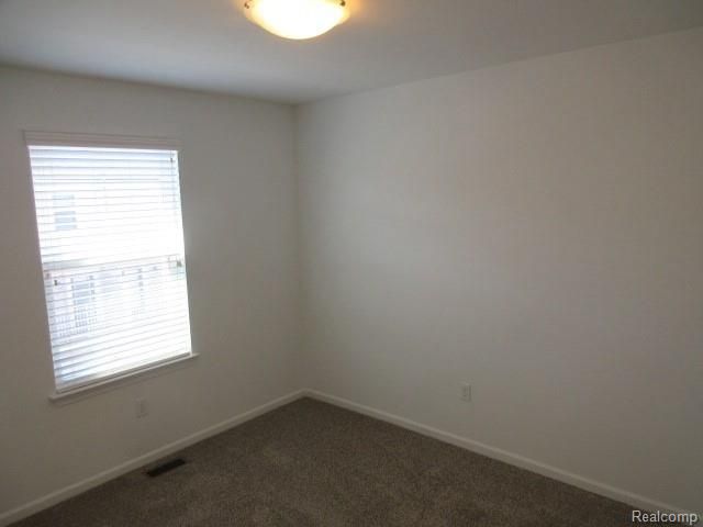 3143 Chambers, Wixom, MI 48393