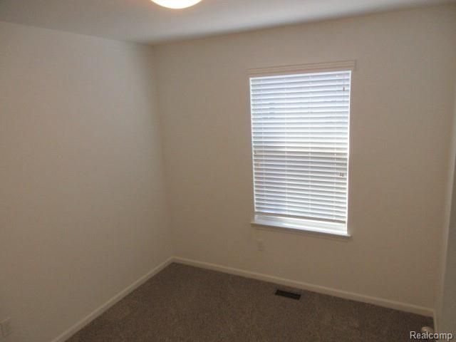 3143 Chambers, Wixom, MI 48393