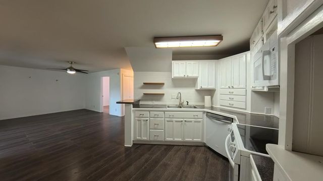 929 Red Bluff Creek, Pipe Creek, TX 78063
