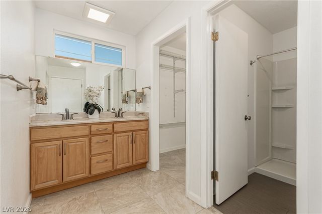 6358 Meadow Lark Lane, Las Vegas, NV 89103