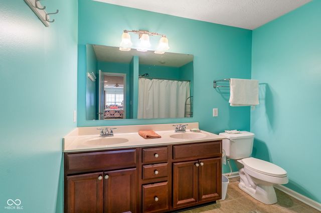 1193 Fantail Drive, Greenwood, IN 46143