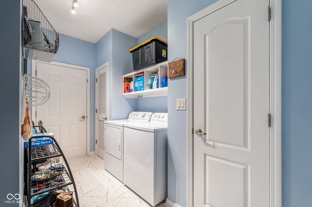 1193 Fantail Drive, Greenwood, IN 46143