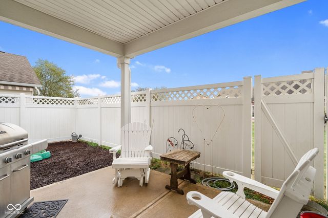 1193 Fantail Drive, Greenwood, IN 46143