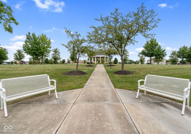1193 Fantail Drive, Greenwood, IN 46143