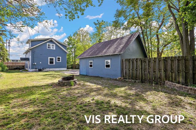 1152 W Laketon Avenue, Muskegon, MI 49441