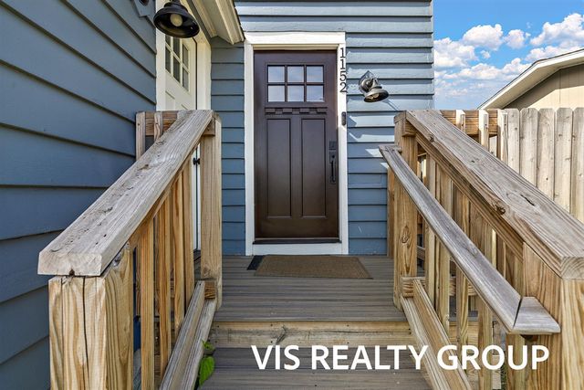 1152 W Laketon Avenue, Muskegon, MI 49441