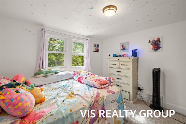 1152 W Laketon Avenue, Muskegon, MI 49441