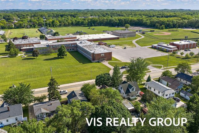 1152 W Laketon Avenue, Muskegon, MI 49441