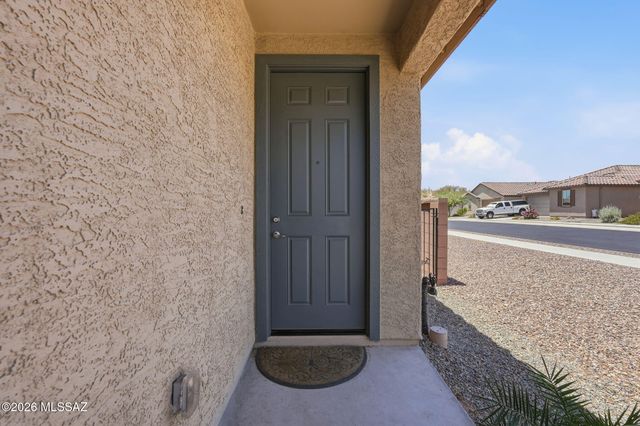 2231 W Desert Topaz Way, Tucson, AZ 85742