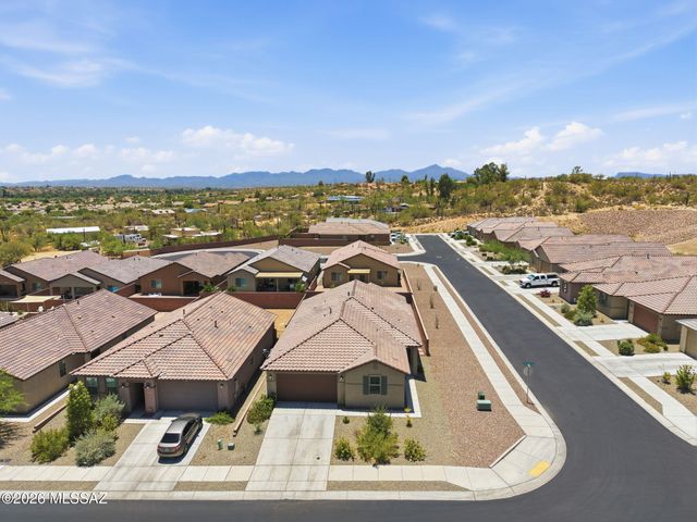 2231 W Desert Topaz Way, Tucson, AZ 85742