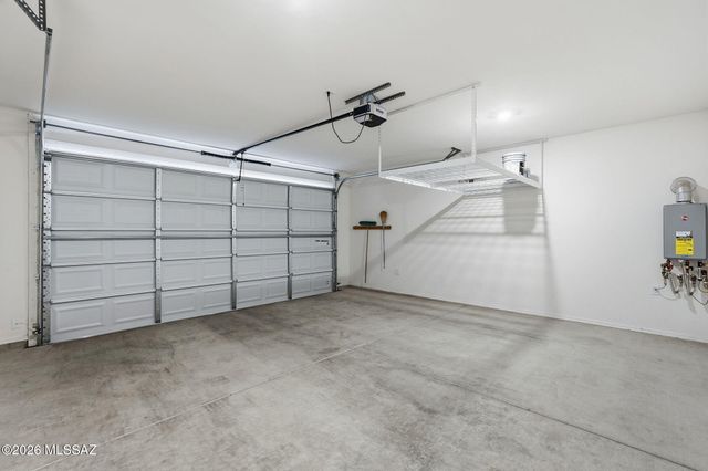 2231 W Desert Topaz Way, Tucson, AZ 85742