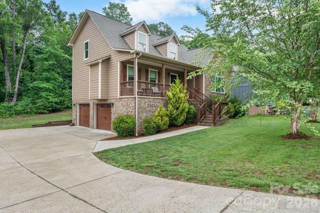 124 Maplewood Court, Hudson, NC 28638