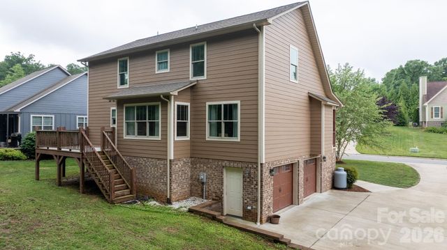124 Maplewood Court, Hudson, NC 28638