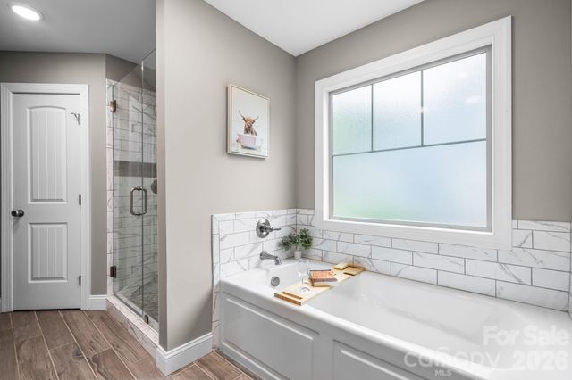 124 Maplewood Court, Hudson, NC 28638