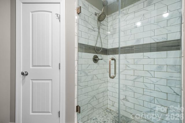 124 Maplewood Court, Hudson, NC 28638