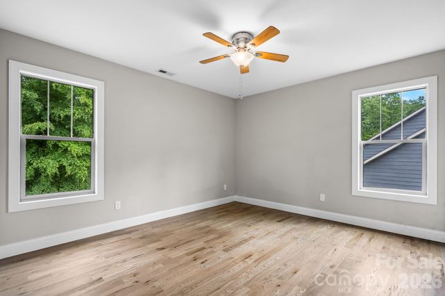 124 Maplewood Court, Hudson, NC 28638